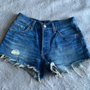 Levi 501 button fly daisy duke jean shorts